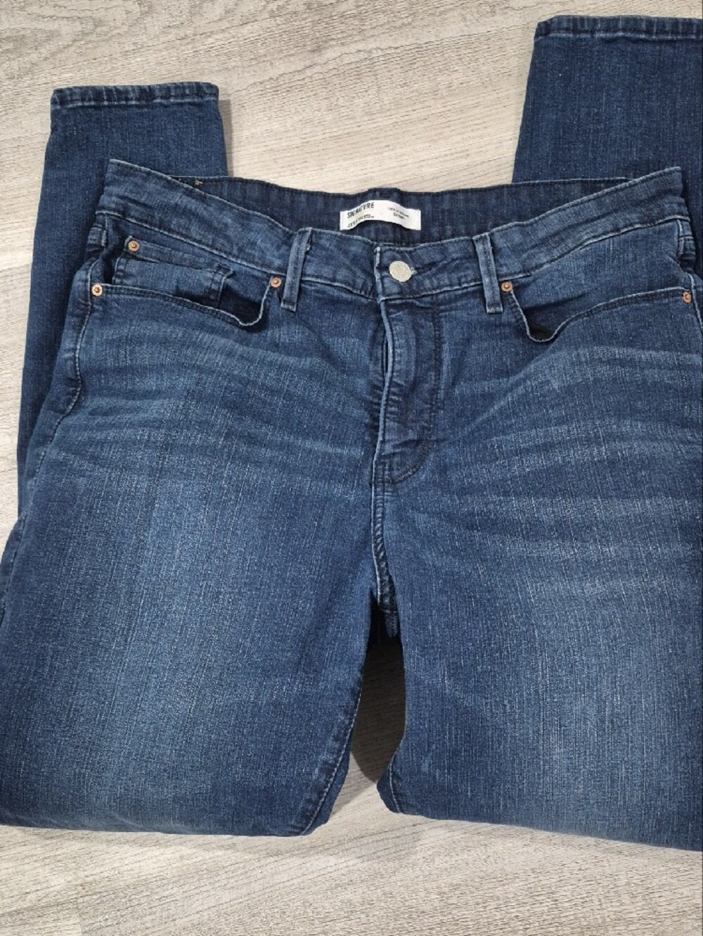 Signature by Levi Strauss Indigo Straight-Leg Jeans 33X32 - Picture 4 of 6